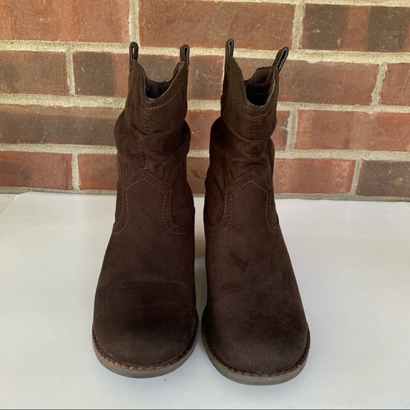 Spring Women’s Brown Faux Suede Ankle Boots Block Heel Shoes EU 38 US 7 M - Picture 3 of 8